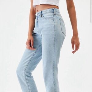 Pacsun Light Wash Mom Jean Raw Hem
